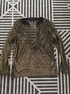 Men's Metallic Olive Long-Sleeve V-Neck Shirt